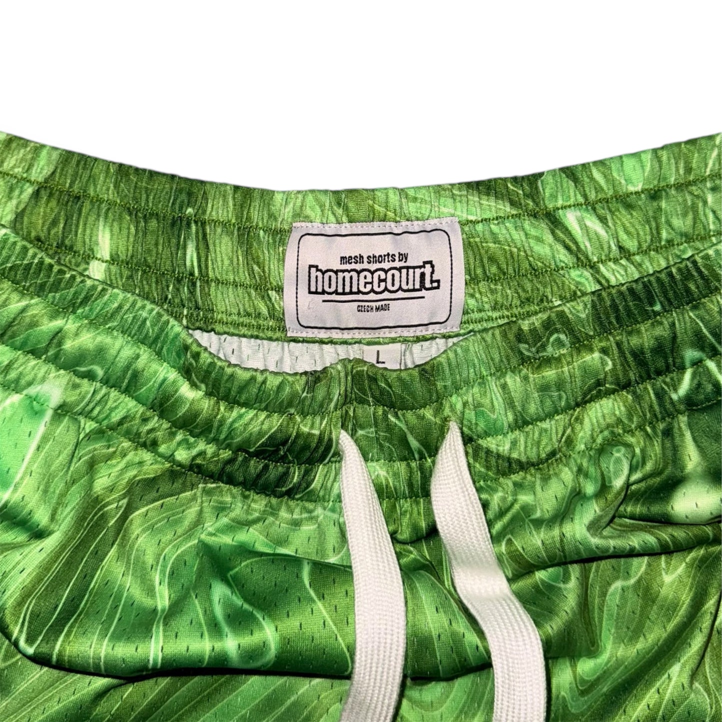 Mesh shorts: green apple swirl